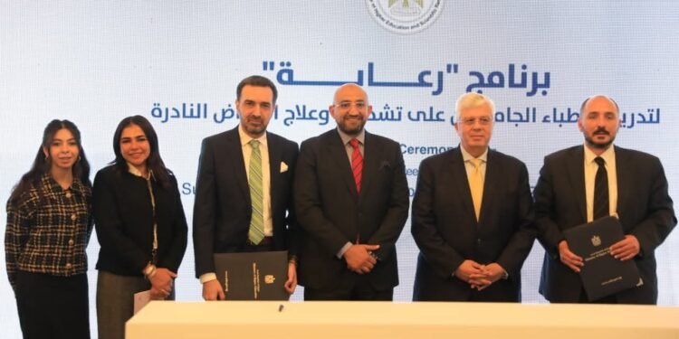 وزير التعليم العالي يشهد إطلاق برنامج «رعاية» لتدريب الأطباء الجامعيين على تشخيص وعلاج الأمراض النادرة لدى الأطفال