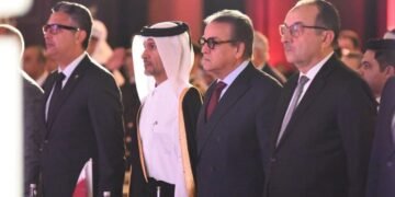 نيابة عن رئيس مجلس الوزراء..- وزير الصحة يشهد احتفالية العيد الوطني لدولة قطر الشقيقة