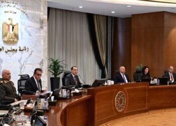 مجلس الوزراء يهنىء فخامة الرئيس بمنحه أرفع وسام من “الفاو” يُمنح للقادة والملوك ورؤساء الدول على جهودهم في دعم قضايا الأمن الغذائي