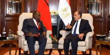 وزير الخارجية يلتقي نظيره المالاوي