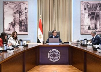 رئيس الوزراء يتابع الموقف التنفيذي للمشروعات التنموية والاستثمارية في محافظة الإسكندرية