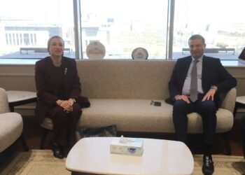 وزير الزراعة يستقبل الأمين التنفيذي لاتفاقية الأمم المتحدة لمكافحة التصحر