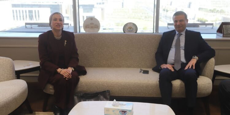 وزير الزراعة يستقبل الأمين التنفيذي لاتفاقية الأمم المتحدة لمكافحة التصحر