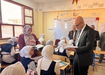 وزير التربية والتعليم يجري جولة مفاجئة بمدارس إدارتي ببا وسمسطا بمحافظة بني سويف لمتابعة انتظام العملية التعليمية
