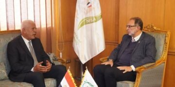 رئيس الهيئة القومية لسلامة الغذاء يستقبل نقيب الزراعيين لتعزيز التعاون المشترك والتكامل المؤسسي في مجالات سلامة الغذاء