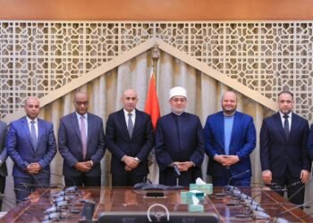 مذكرة تفاهم بين دار الإفتاء ووزارة التربية والتعليم لمحو الأمية الدينية وترسيخ الفكر الوسطي ومواجهة كافة أشكال الغزو الثقافي والفكري