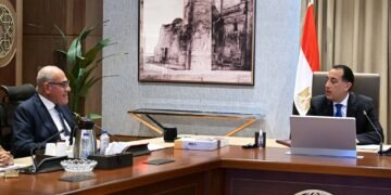 رئيس الوزراء يتابع أنشطة ومشروعات الهيئة العربية للتصنيع في مجال الصناعات المدنية والتدريب والتأهيل