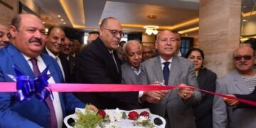 بحضور محافظ القاهرة ورئيس “عمال مصر”..وزير العمل يفتتح المقر الجديد للنقابة العامة للعاملين بالنقل البري