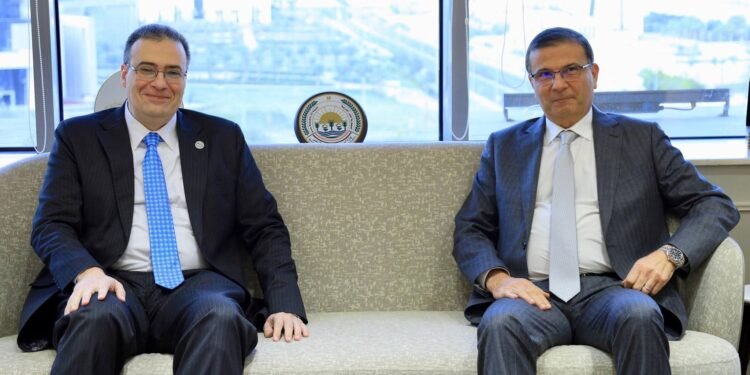 وزير الزراعة ورئيس “التنظيم والإدارة” يتفقان على التعاقد مع أكثر من 4500 طبيب بيطري بنظام التعاقد لدعم منظومة الطب البيطري بالمحافظات