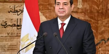 محافظ سوهاج يهنئ الرئيس عبد الفتاح السيسي بالعام الميلادي الجديد