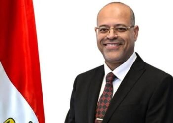 منحة عيد الميلاد المجيد للعمالة غير المنتظمة وزير العمل يعلن صرف 299.2 مليون جنيه يستفيد منها 199,524 عاملًا على مستوى 27 محافظة…