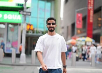 عبدالإله العلكمي.. رائد أعمال لا يعرف الحدود