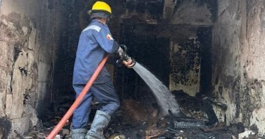 السيطرة على حريق منزل فى الصف دون وقوع إصابات