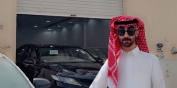 طارق بن جميل.. شغف السيارات يتحول إلى محتوى ملهم