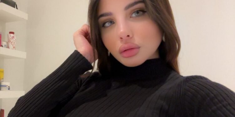 ديما بلوقر.. “الفاشن مش بس لبس، هو طريقة للتعبير عن الذات”