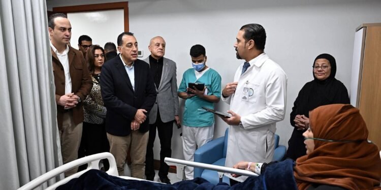 خلال زيارته اليوم لمحافظة الأقصر:رئيس الوزراء يتفقد مجمع الأقصر الطبي الدولي “أيقونة المنظومة الصحية بالأقصر”