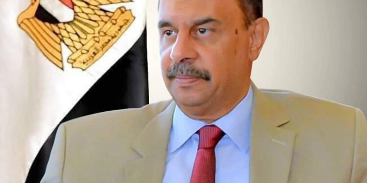 استجابة سريعة من محافظ سوهاج بتضرر أحد المواطنين بقرية شطورة من تصدع منزله