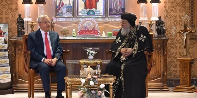 المستشار الدكتور حنفي جبالي يزور الكاتدرائية المرقسية لتقديم التهنئة بعيد الميلاد