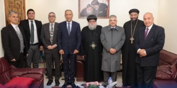 الفريق أسامة ربيع يقدم التهنئة للأخوة الأقباط بمناسبة عيد الميلاد المجيد