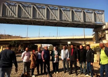 محافظ سوهاج يتابع استكمال كوبري مشاة الثلاث كباري تمهيدًا لافتتاحه