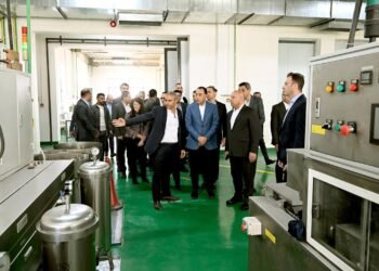 رئيس الوزراء يفتتح مصنع “سي إي سي” لإنتاج “رولمان البلي” وكراسي التحميل والمسبوكات بمنطقة السخنة الصناعية باستثمارات 3 ملايين دولار