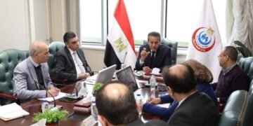 نائب رئيس الوزراء وزير الصحة يبحث مع وفد شركة «Ortho House» تعزيز التعاون في جراحات العظام والمفاصل