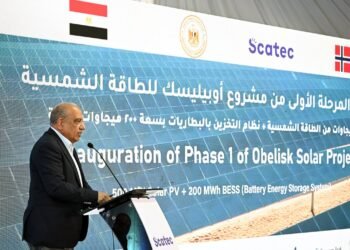 خلال كلمته بفعاليات افتتاح المرحلة الأولى من مشروع “أوبيليسك” وزير الكهرباء: هذا المشروع يعد نموذجاً في سرعة التنفيذ والتميز التقني والابتكار الهندسي