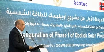 خلال كلمته بفعاليات افتتاح المرحلة الأولى من مشروع “أوبيليسك” وزير الكهرباء: هذا المشروع يعد نموذجاً في سرعة التنفيذ والتميز التقني والابتكار الهندسي
