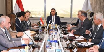 وزير التموين يجتمع برؤساء مجالس إدارات شركات الزيوت التابعة للشركة القابضة للصناعات الغذائية لمتابعة الاستعدادات لشهر رمضان وزيادة معدلات الإنتاج