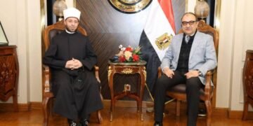 وزير قطاع الأعمال العام يستقبل وزير الأوقاف لبحث تعزيز التعاون في تعظيم الاستفادة من الأصول وتحقيق عوائد تنموية مستدامة