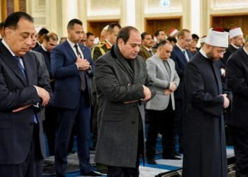 الرئيس السيسى يفتتح مسجد العزيز الحكيم بالمقطم بحضور كبار المسئولين..