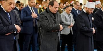 الرئيس السيسى يفتتح مسجد العزيز الحكيم بالمقطم بحضور كبار المسئولين..