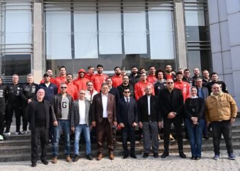 وزير الشباب والرياضة يحفز ويؤازر لاعبي منتخب مصر لكرة اليد قبل السفر إلى رواندا للمشاركة في أمم أفريقيا