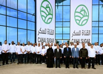 رئيس الوزراء يتفقد التشغيل التجريبي لمصنع شركة القناة للسكر والاستعدادات لموسم بنجر السكر ٢٠٢٦