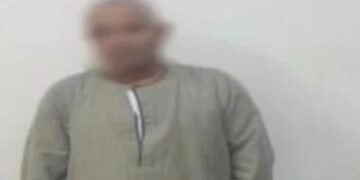 وزارة الداخلية تضبط 3 أشخاص لتوزيع كروت بمحيط لجان المنيا