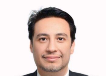 إنجاز أكاديمي دولي.. «هارفارد» تمنح كتاب المستشار الدكتور أحمد عوضين بطاقة فهرسة عالمية وتدرجه ضمن مقتنياتها الأساسية