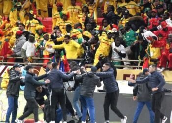 رئيس الاتحاد الدولي لكرة القدم يطالب بتوقيع عقوبات رادعة ضد السنغال