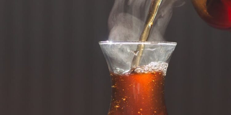 خبيرة تربوية: يجب حماية أبنائنا من تريندات تيك توك الخطيرة