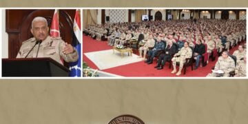 وزير الدفاع والإنتاج الحربى يلتقى بعدد من قادة وضباط القوات المسلحة