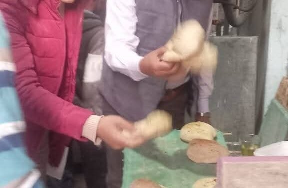 رئيس مجلس قروي شطورة يقوم بحملة مكبرة على المخابز