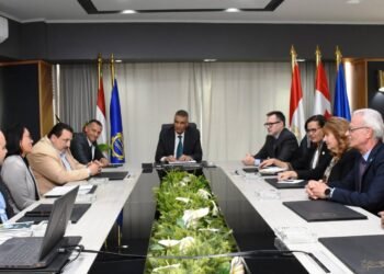 محافظ أسوان يترأس الإجتماع التنسيقى لمتابعة مشروع تعزيز الزراعة الذكية مناخياً بتمويل من الحكومة الكندية وبالتعاون مع منظمة الفاو