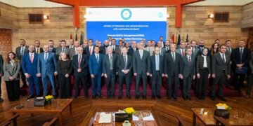 الجامعة الأمريكية بالقاهرة تحتفل بتخرج 32 خبيراً