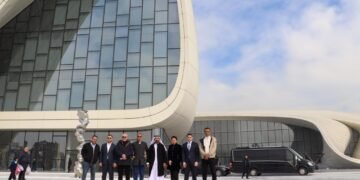 وفد البرلمان العربي يقوم بزيارة مركز حيدر علييف الثقافي في باكو