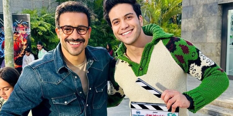 الممثل الشاب أحمد شاهين يشارك في مسلسل “بابا وماما جيران” بطولة احمد داود