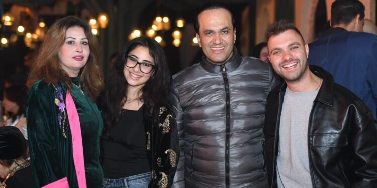 بحضور نجوم الفن والمجتمع.. حكيم يشعل أجواء افتتاح خيمة «تنورة» في JW Marriott Hotel Cairo