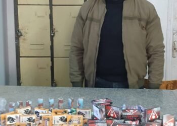 حملة تموينيه تضبط٢طن دقيق مدعم و١٢٠٠قطعة من لألعاب الناريه بالمنشاة جنوب بسوهاج