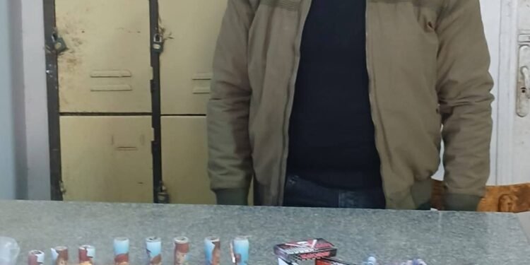 حملة تموينيه تضبط٢طن دقيق مدعم و١٢٠٠قطعة من لألعاب الناريه بالمنشاة جنوب بسوهاج