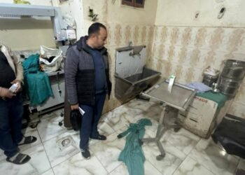 صحة سوهاج تُحكم الرقابة على المنشآت الطبية الخاصة بالعسيراتغلق وتشميع 11 منشأة خلال حملة مكبرة استهدفت 35 منشأة