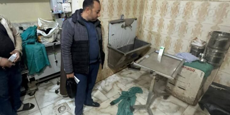 صحة سوهاج تُحكم الرقابة على المنشآت الطبية الخاصة بالعسيراتغلق وتشميع 11 منشأة خلال حملة مكبرة استهدفت 35 منشأة