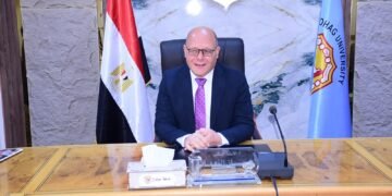 دعم الكوادر الشابة بكلية الطب بجامعة سوهاج بتكليف 33 معيدًا جديدًا بالاقسام الإكلينيكية